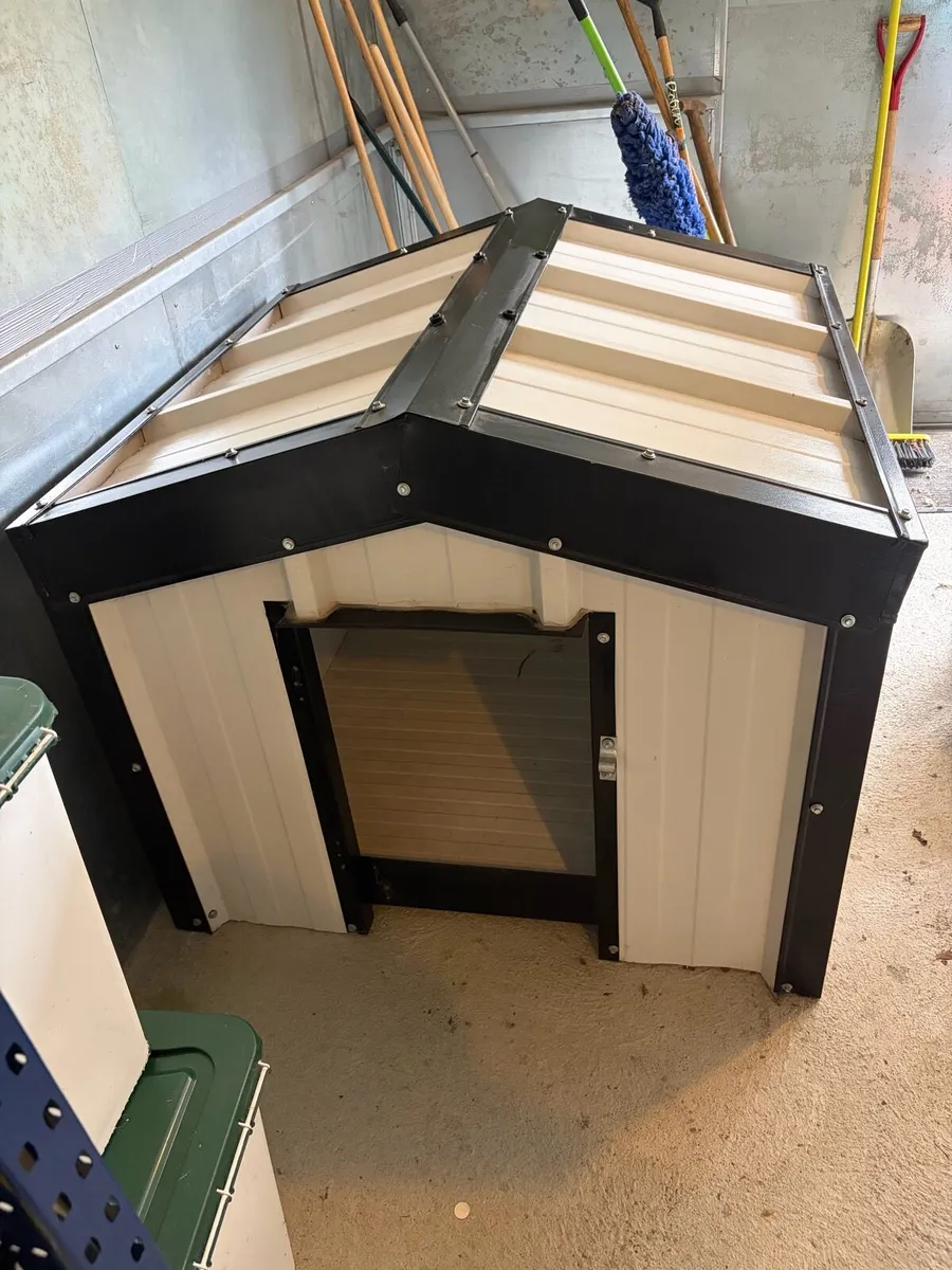 Dog kennel - Image 2