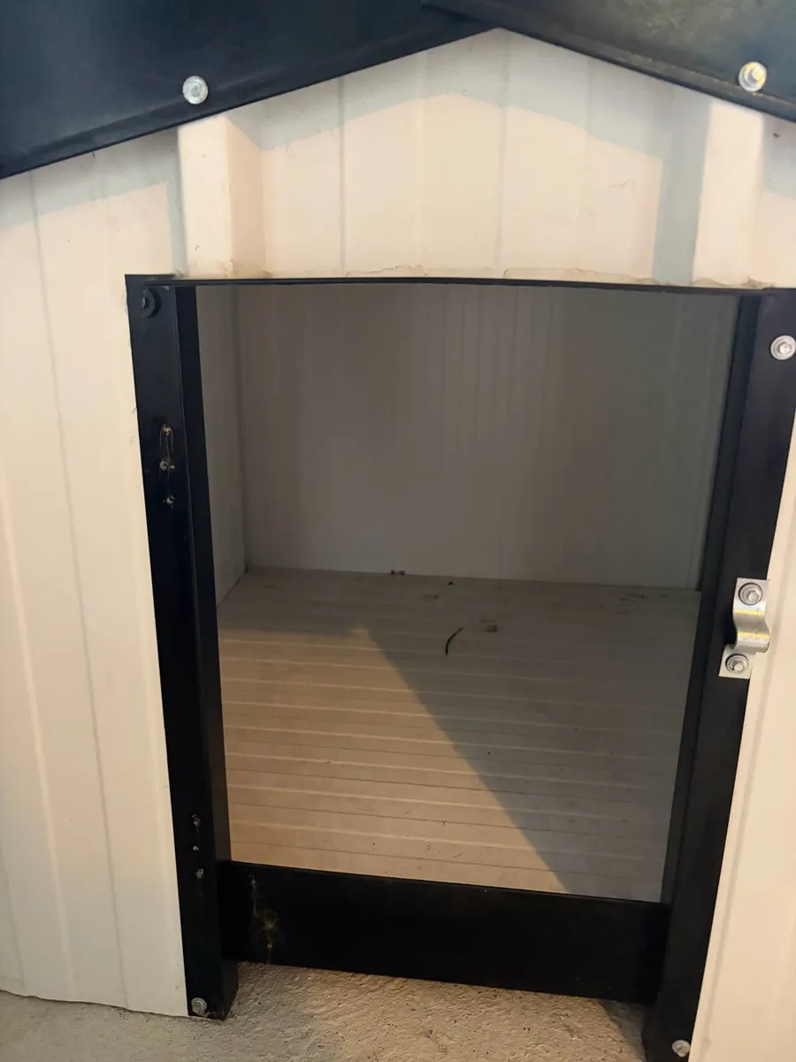 Dog kennel - Image 3