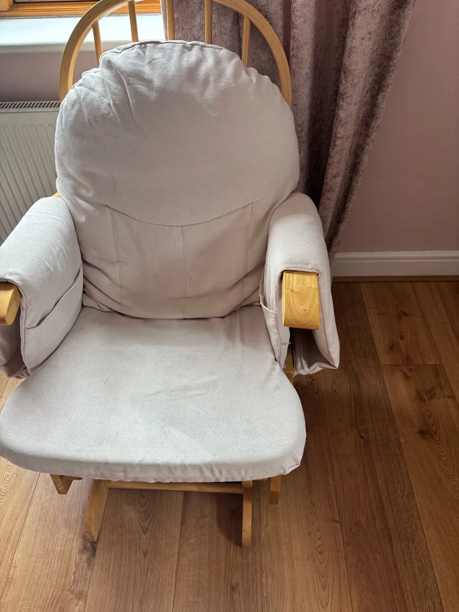 Nursing Chair - Image 2