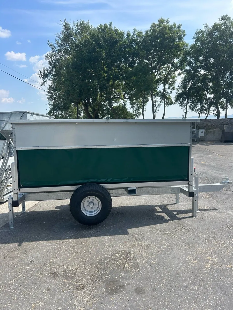 Condon controlled 1.5Tonne feeder - Image 1