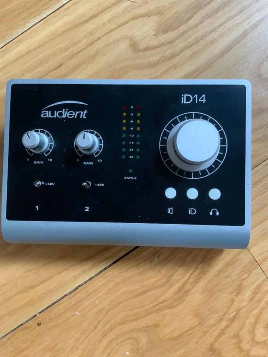 Audient iD14 Audio Interface - Image 1