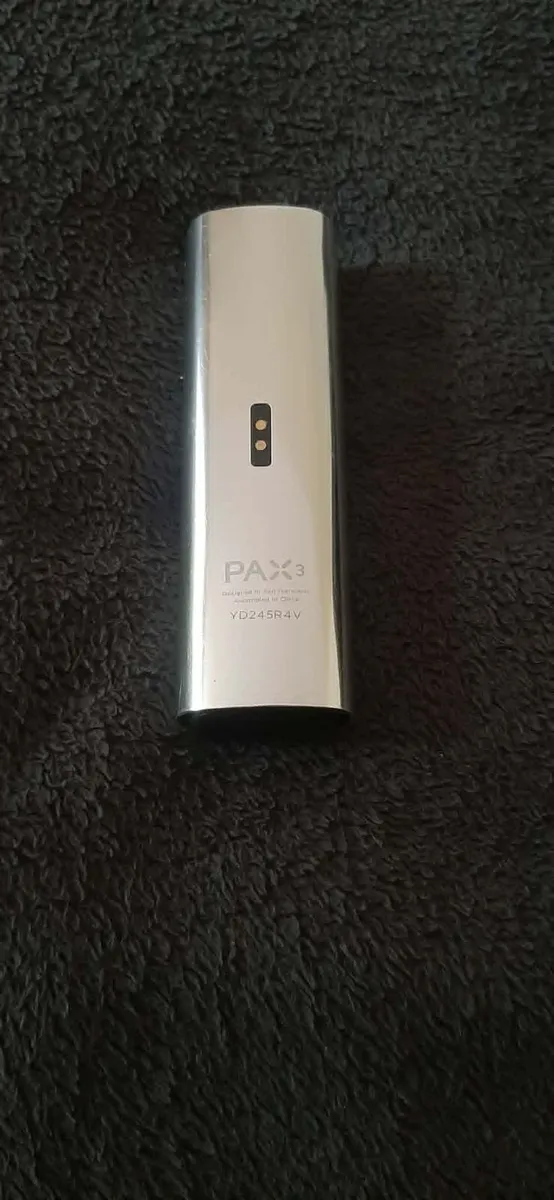 PAX 3 Vaporizer - Image 2