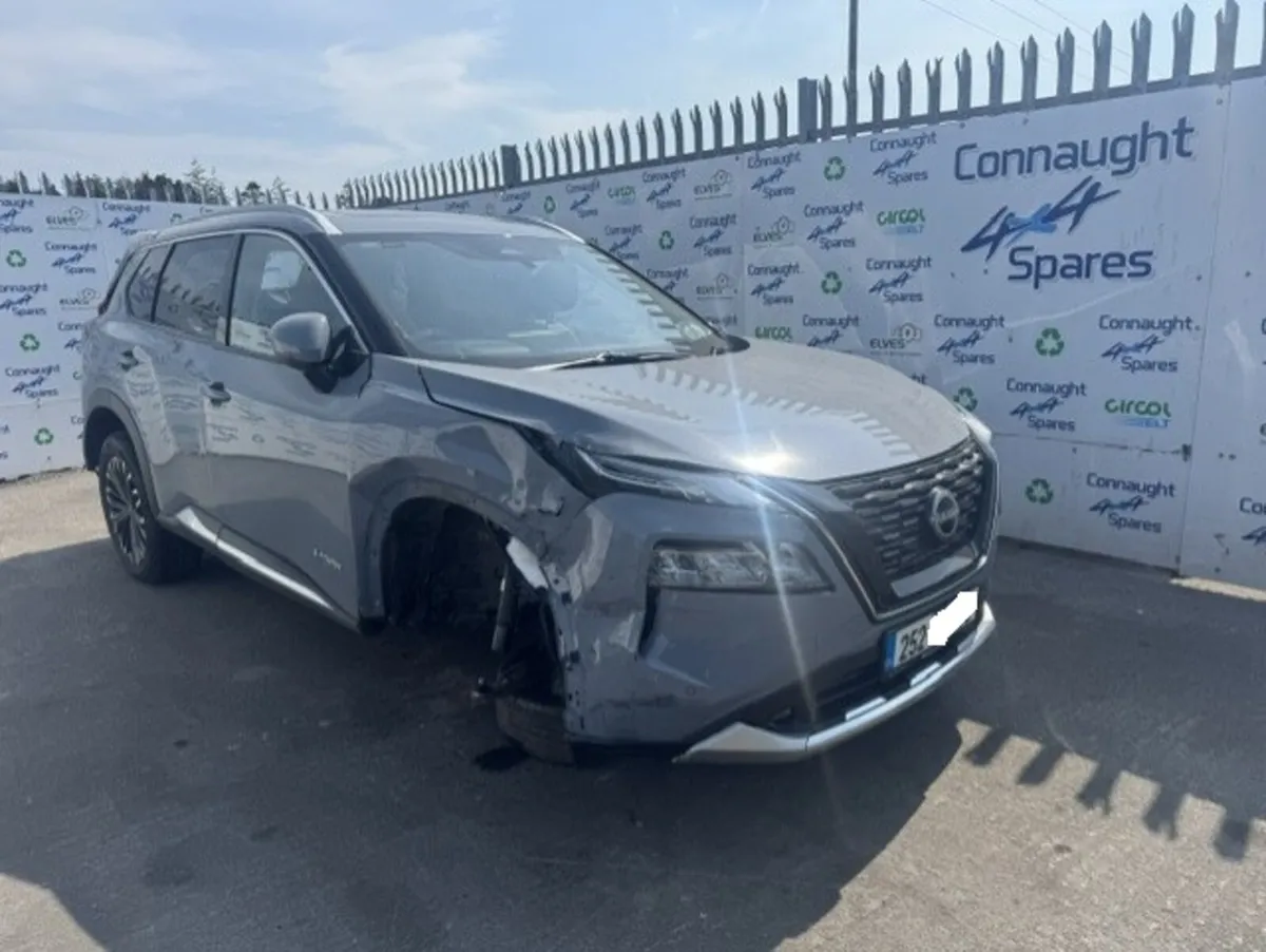 2025 NISSAN XTRAIL 1.5H JUST IN FOR BREAKING - Image 1