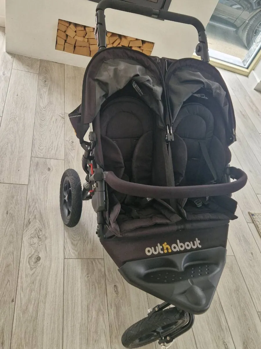 Outnabout Double Buggy - Image 4