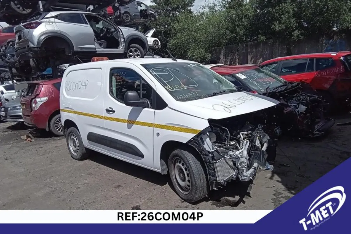 2024 VAUXHALL COMBO BREAKING FOR PARTS - Image 4
