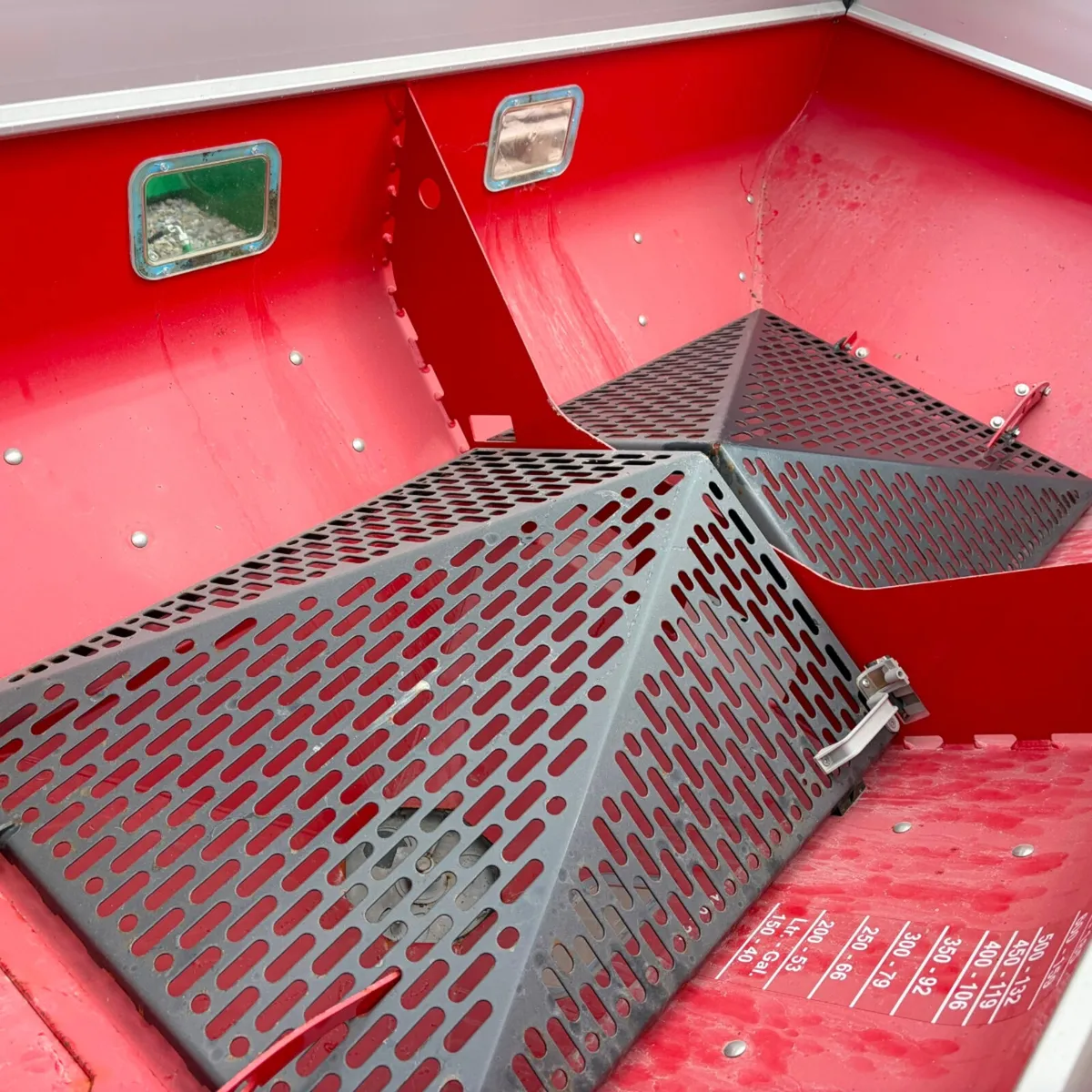 2023 Kverneland Fertiliser Spreader (New) - Image 4