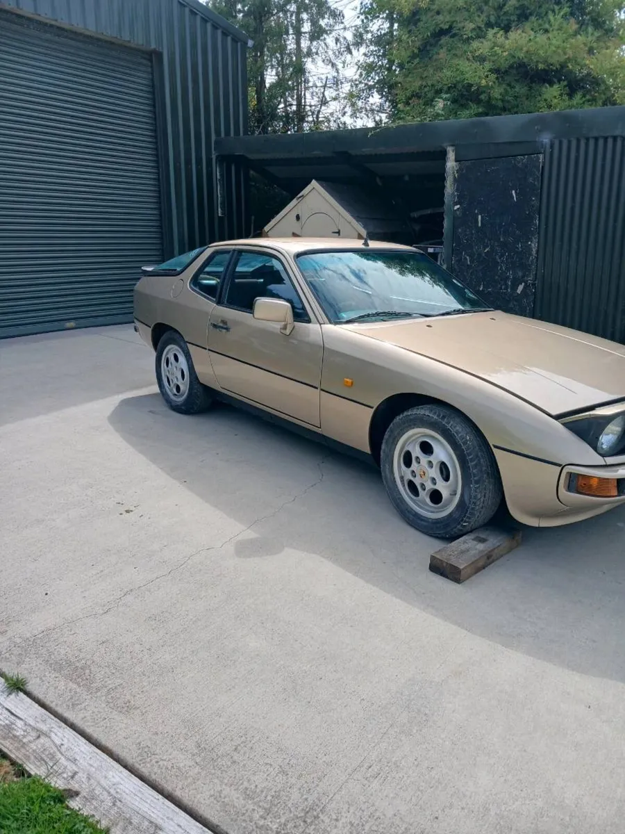 Porsche 924s - Image 2