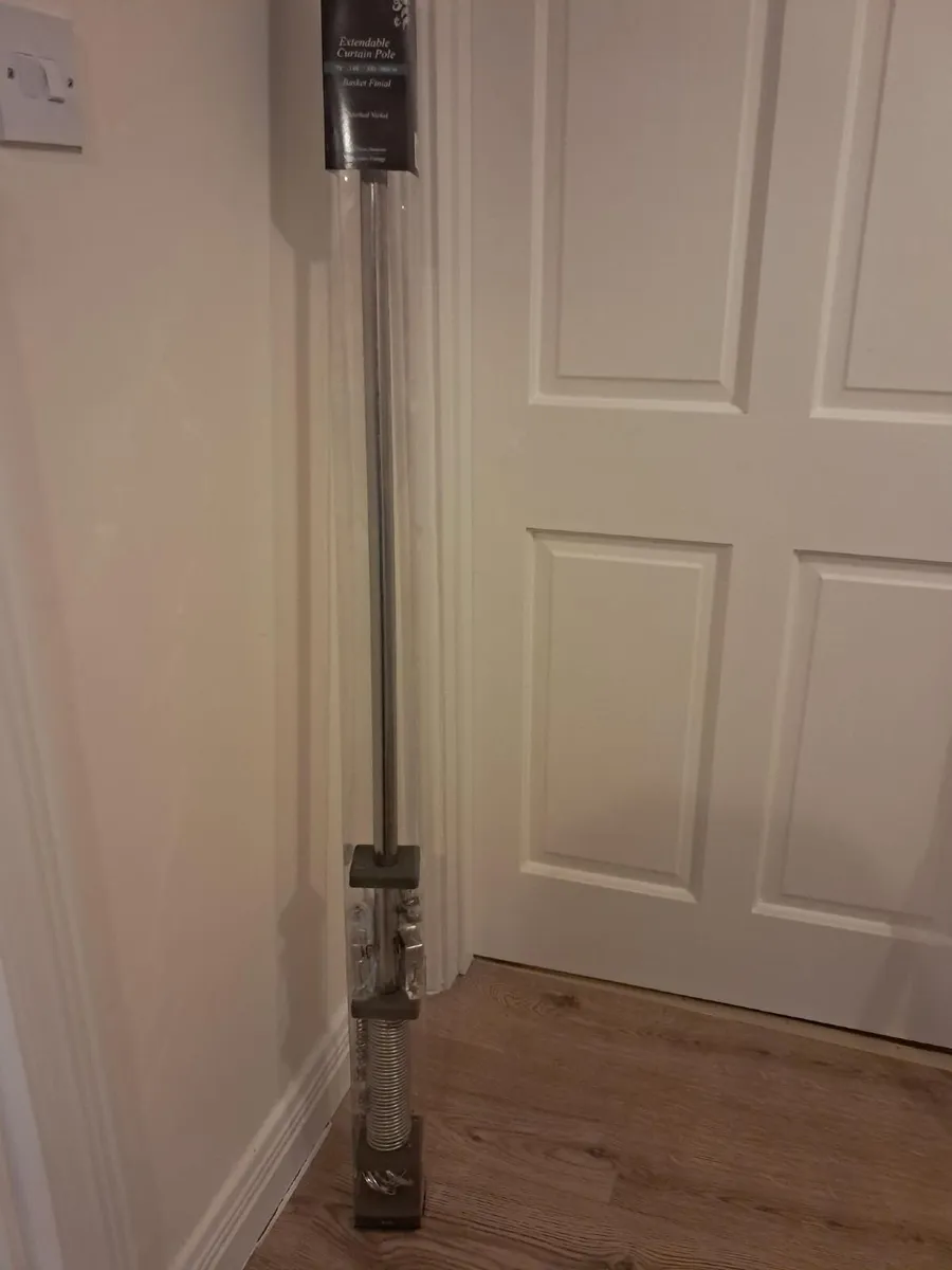 Extendable curtain pole 200 -380 cm - Image 3