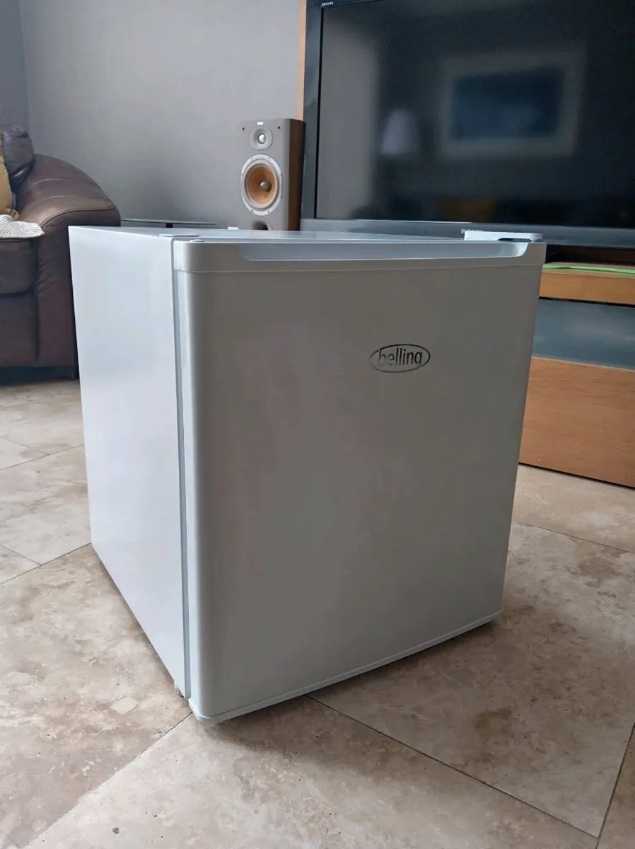 Free standing Mini Fridge - Image 1