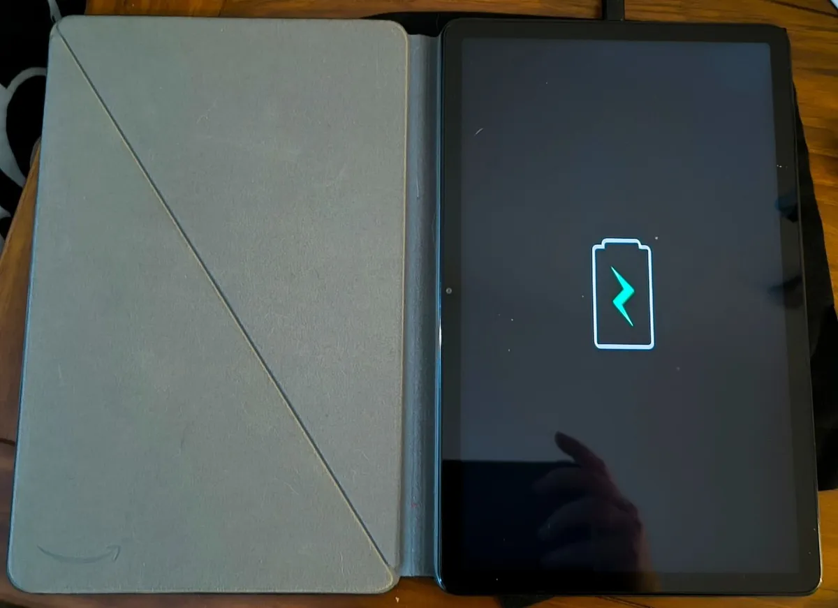 Amazon Fire 11 Tablet - Image 2