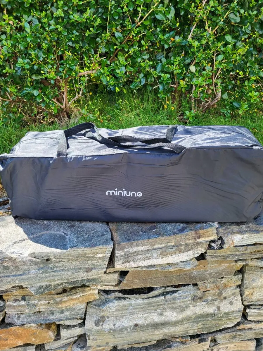 Travel cot - Image 4