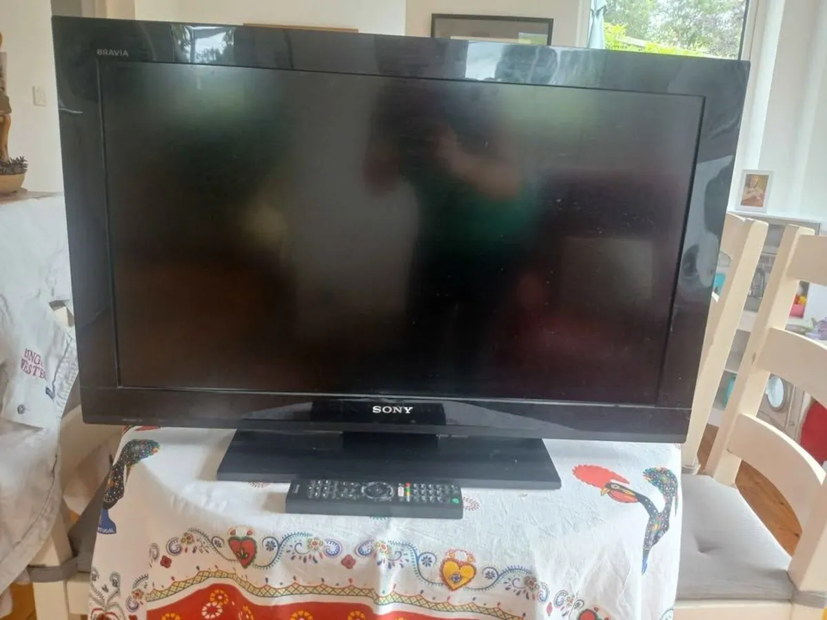 Sony T.V - Image 1