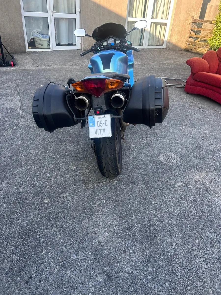 Honda vfr 800 - Image 2