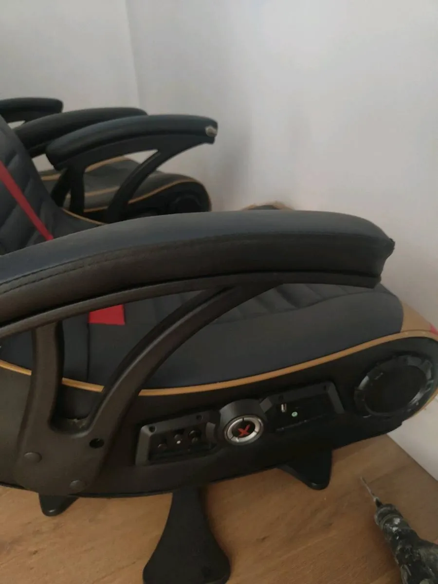 Gaming chair - Image 3