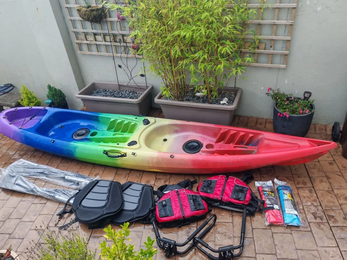 Kayak - Image 2