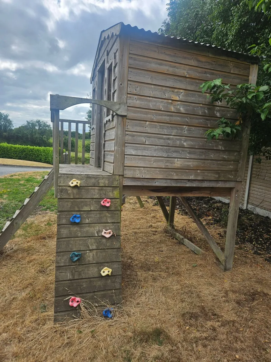 Outdoor playhouse - Image 2