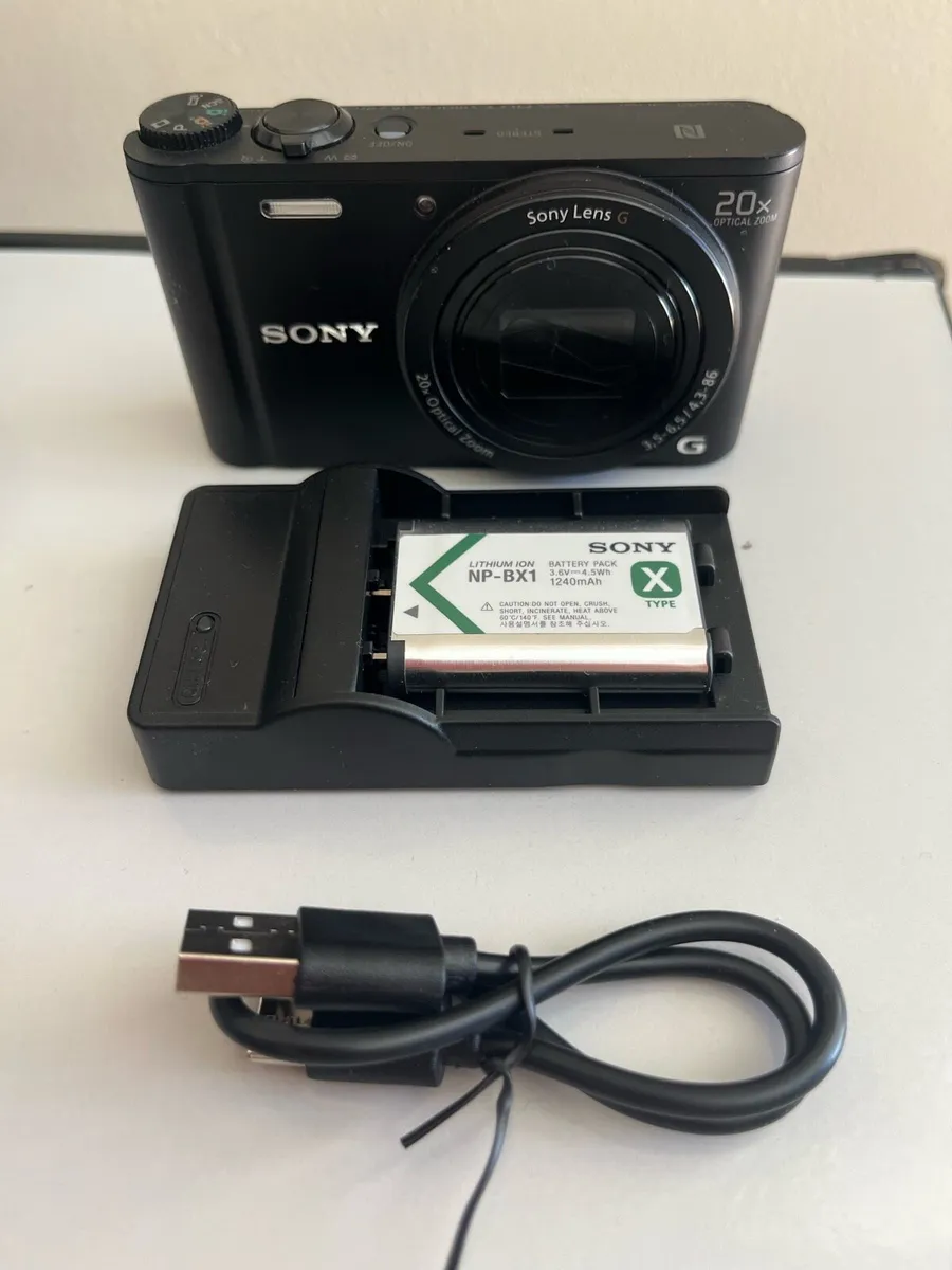 Sony Compact Camera - Image 4