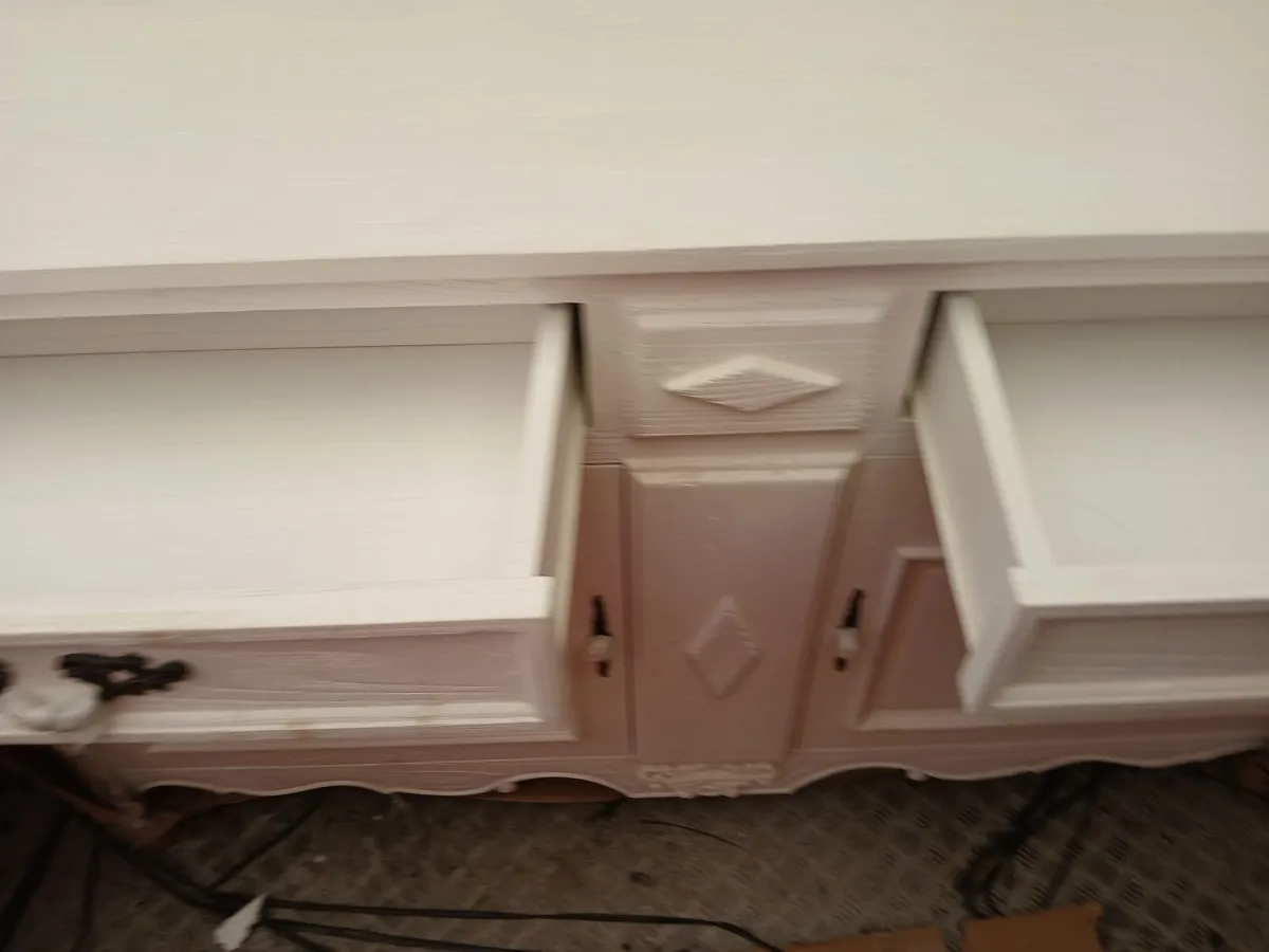 Cabbinet dresser traditional old style new deliver - Image 3