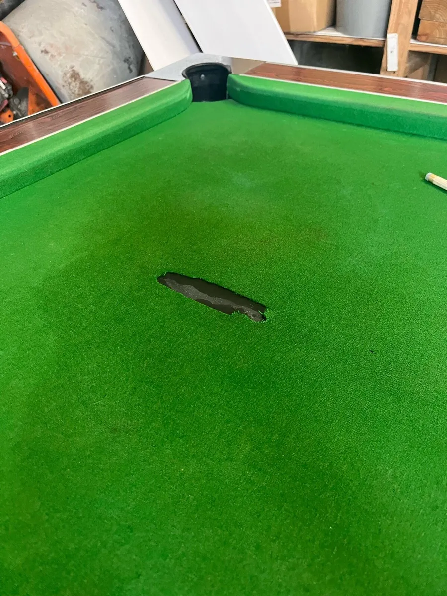 7X4 Pool Table ( Needs Cloth) - Image 4
