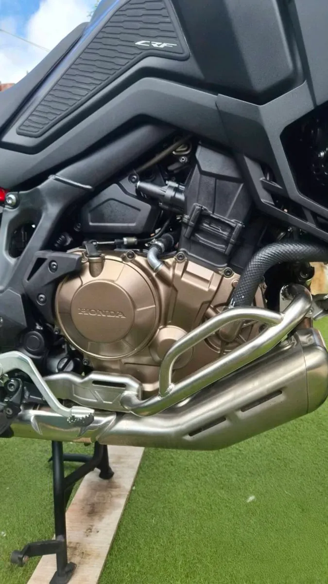 2024 Honda Africa Twin 1100 - Image 2