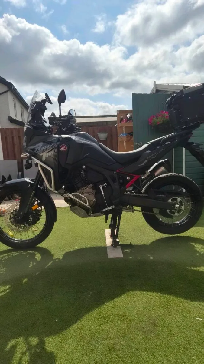 2024 Honda Africa Twin 1100 - Image 2