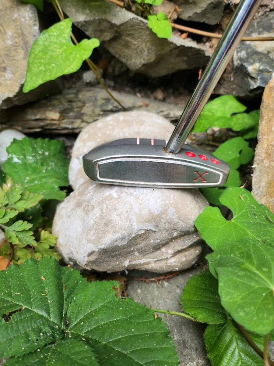 Scotty Cameron Red X 2 Putter - Image 2