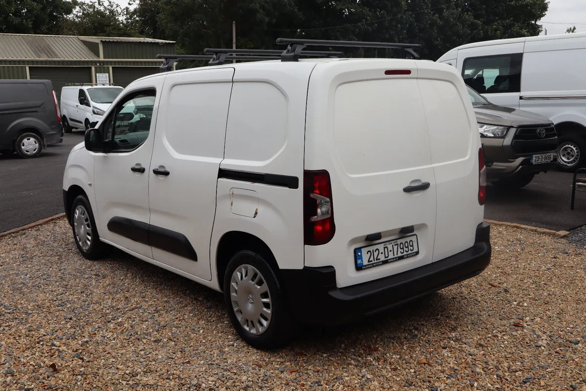Opel Combo 2021 - Image 4