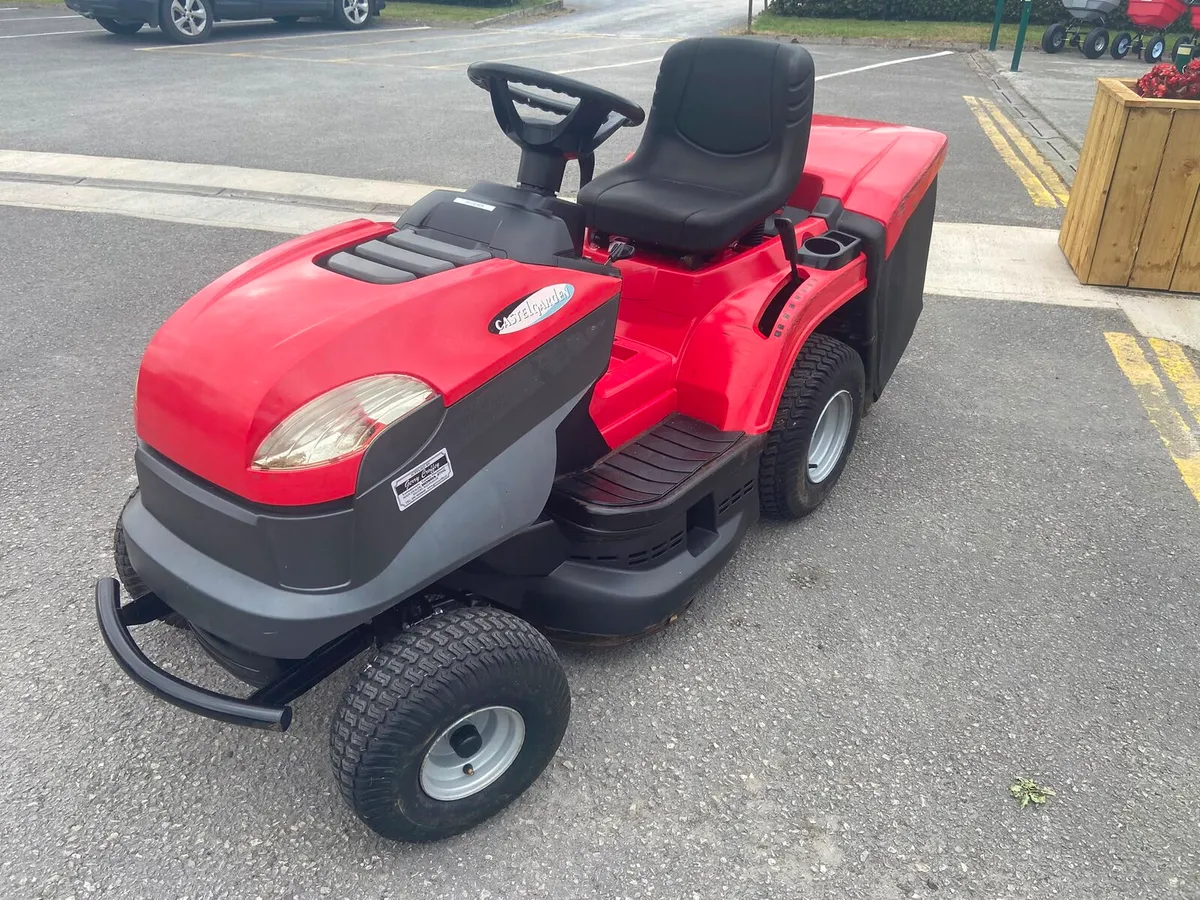 Castlegarden XDC 140 Ride on Tractor Mower - Image 2