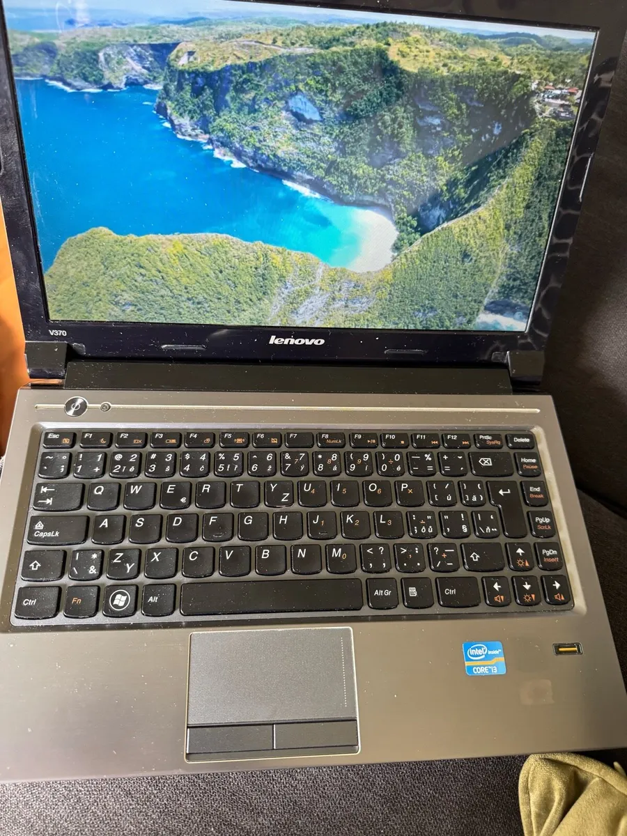 Laptop i3 for 70 - Image 1