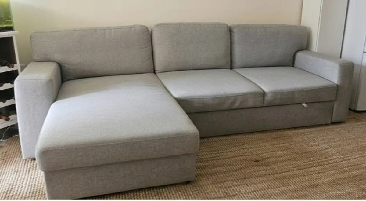 Furniture sale with bundle option - Image 2