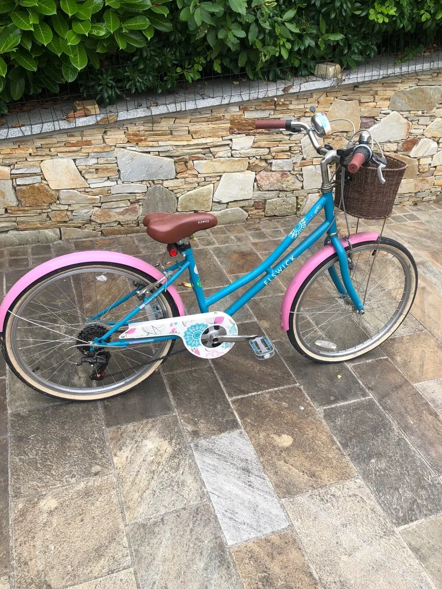 Child’s bike - Image 1