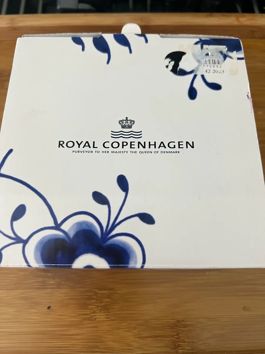 Royal Copenhagen dessert dish - Image 1