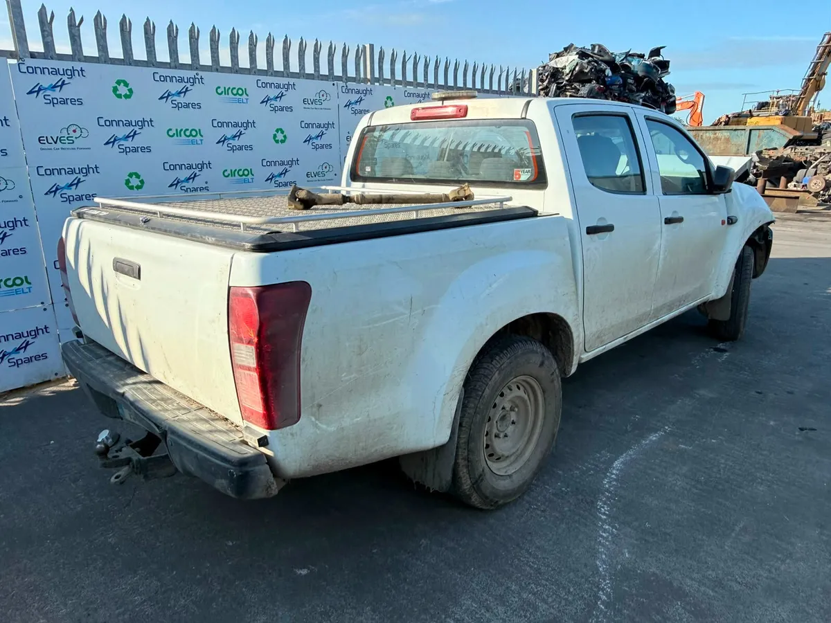 2015 ISUZU DMAX 2.5D JUST IN FOR BREAKING - Image 4
