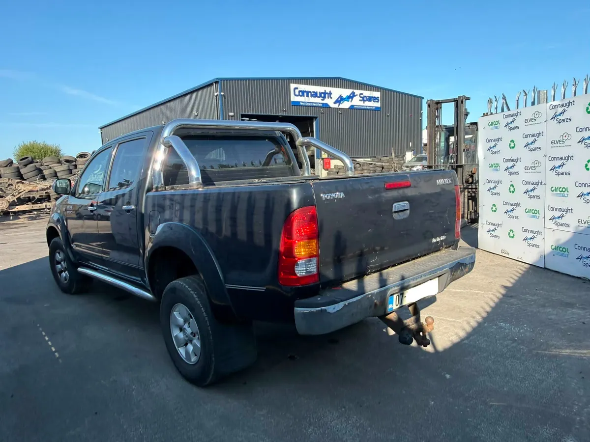 2007 TOYOTA HILUX 3.0D JUST IN FOR BREAKING - Image 3