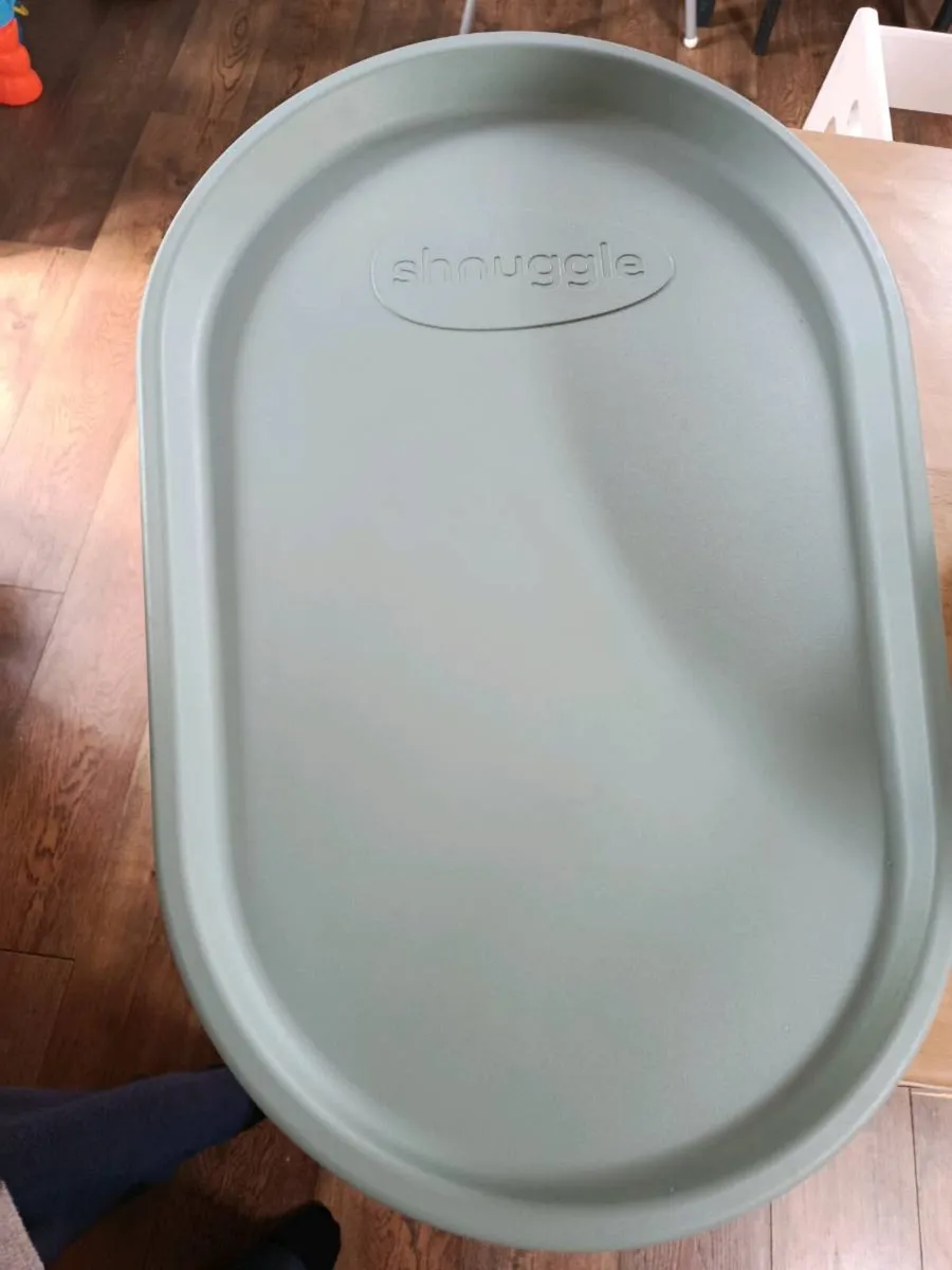 Shnuggle Baby Baths x2 and Changing Mat - Image 2