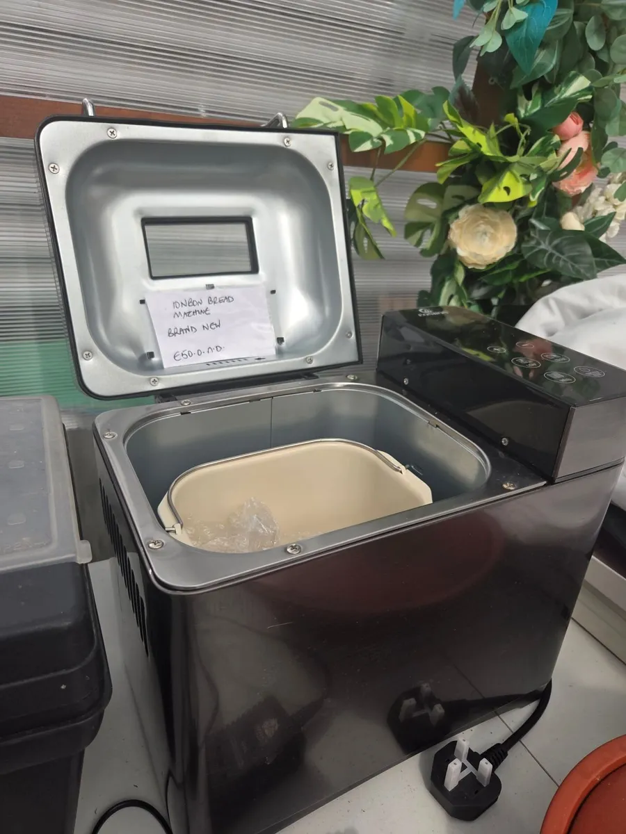EONBON 17-in-1 Bread Maker-BRAND NEW, Never Used - Image 1