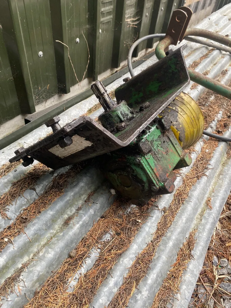 Right angle PTO box  and skids - Image 1