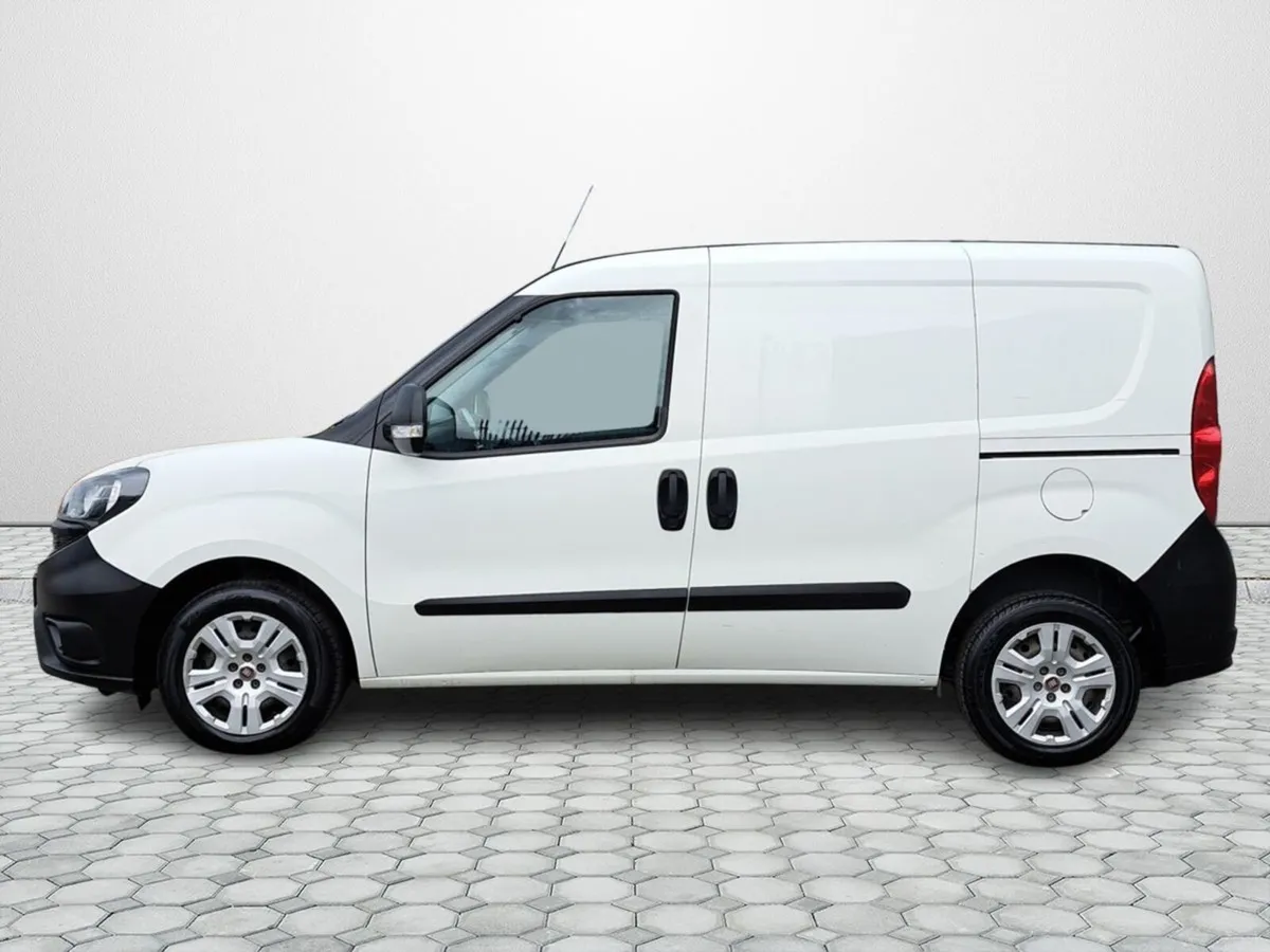 Fiat Doblo DOBLO CARGO 1.6 90BHP  2DR - Image 3
