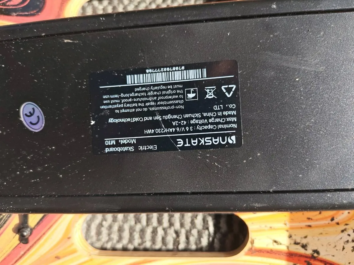 Electric skateboard - Image 2