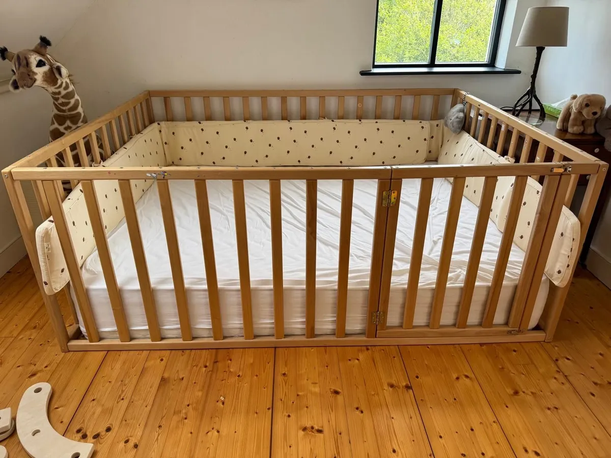 Montessori Floor bed / Play pen - Image 2