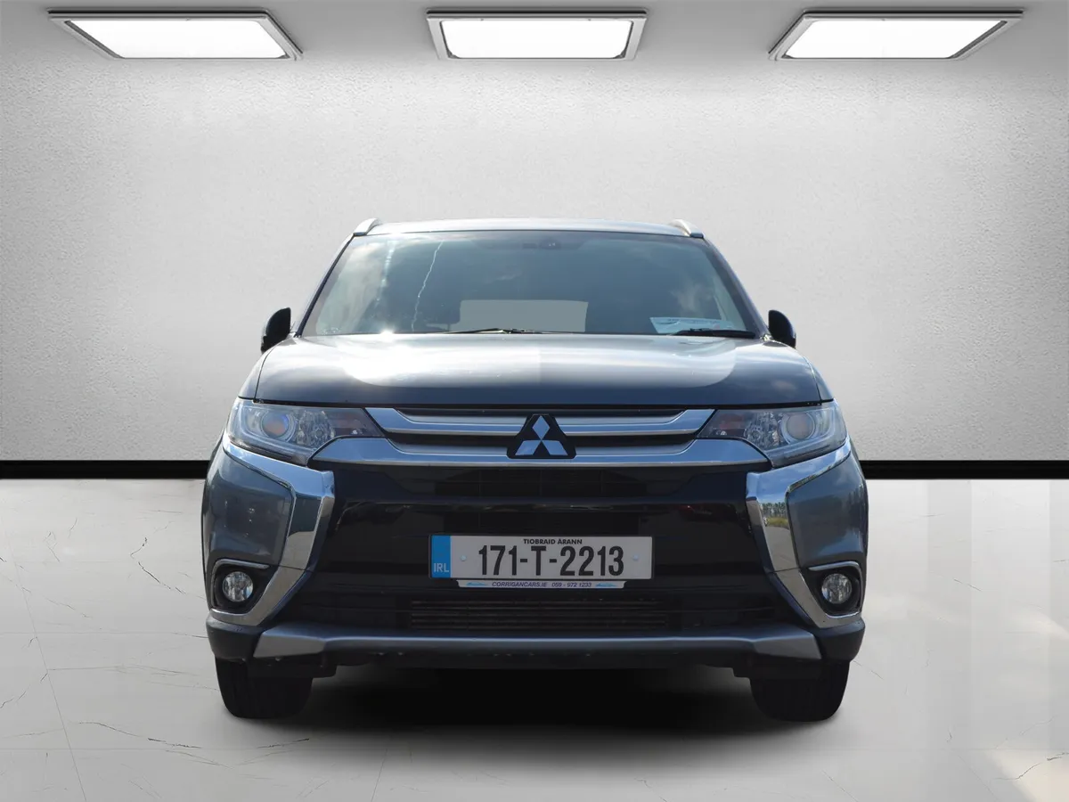 MITSUBISHI OUTLANDER 2.2 DI-D 4WD COMMERCIAL - Image 2