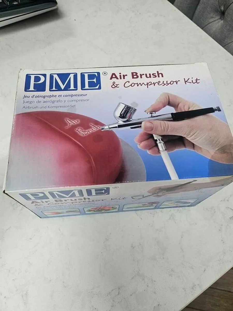 PME Air Brush & Compressor Kit - Image 1