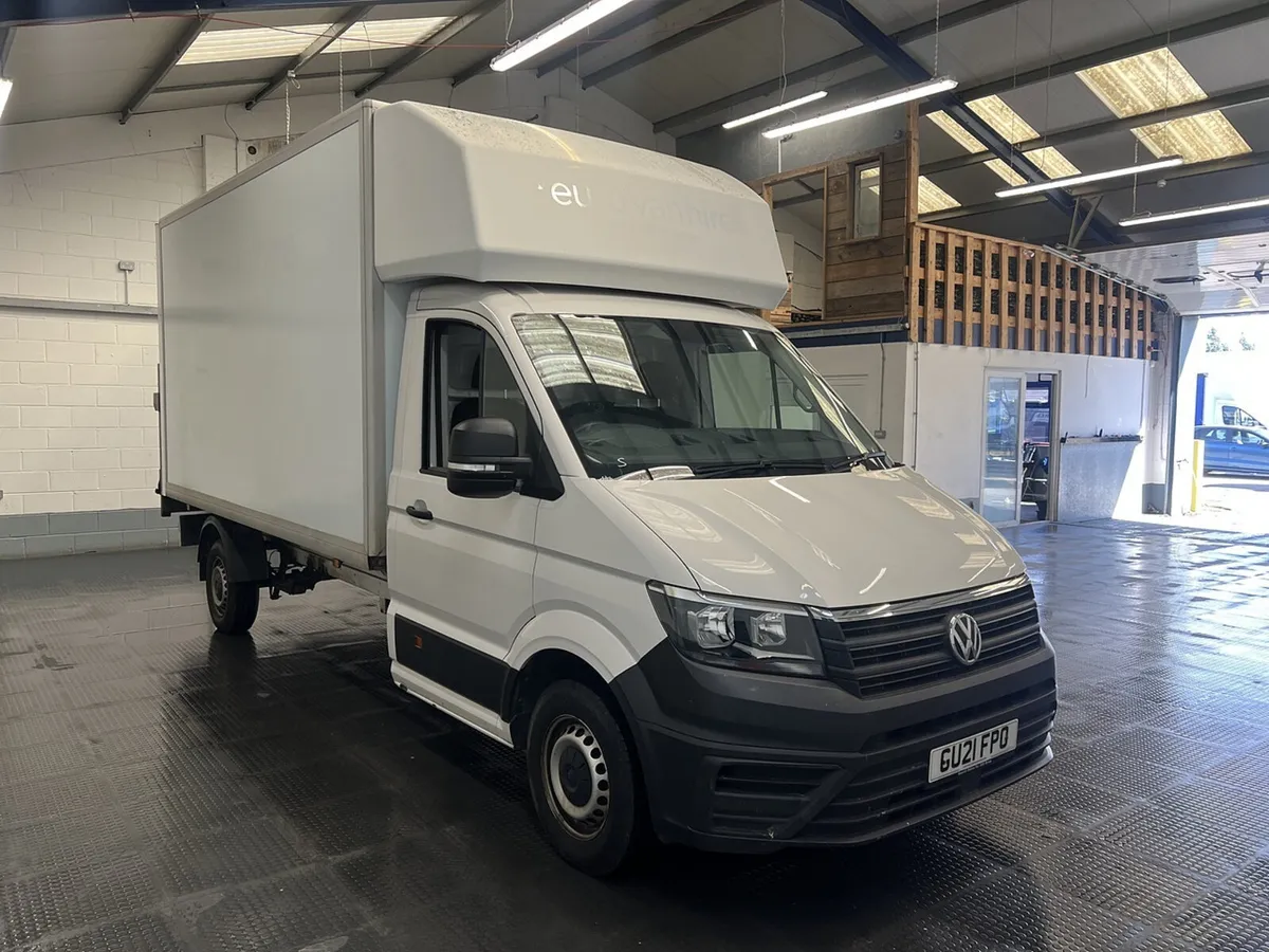 VB - 2021 Volkswagen Crafter Luton Box Van - Image 1