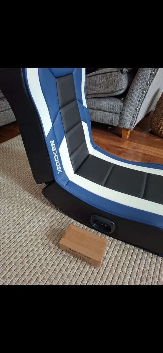 Gaming rocker chair - Image 1