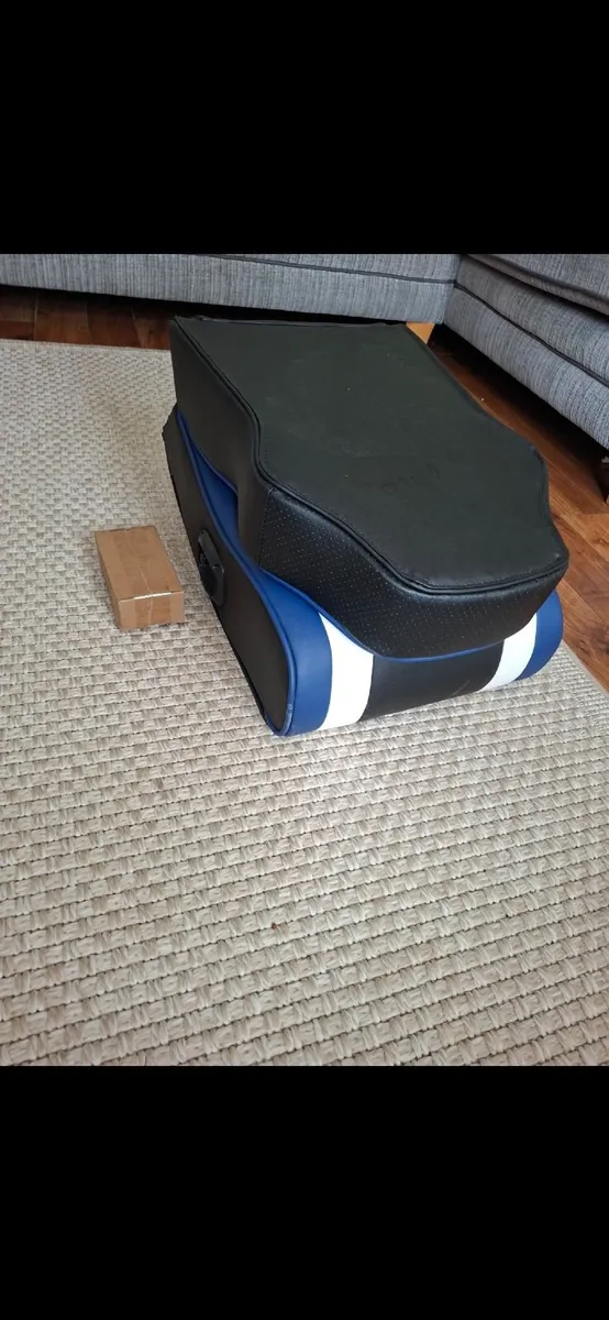 Gaming rocker chair - Image 2