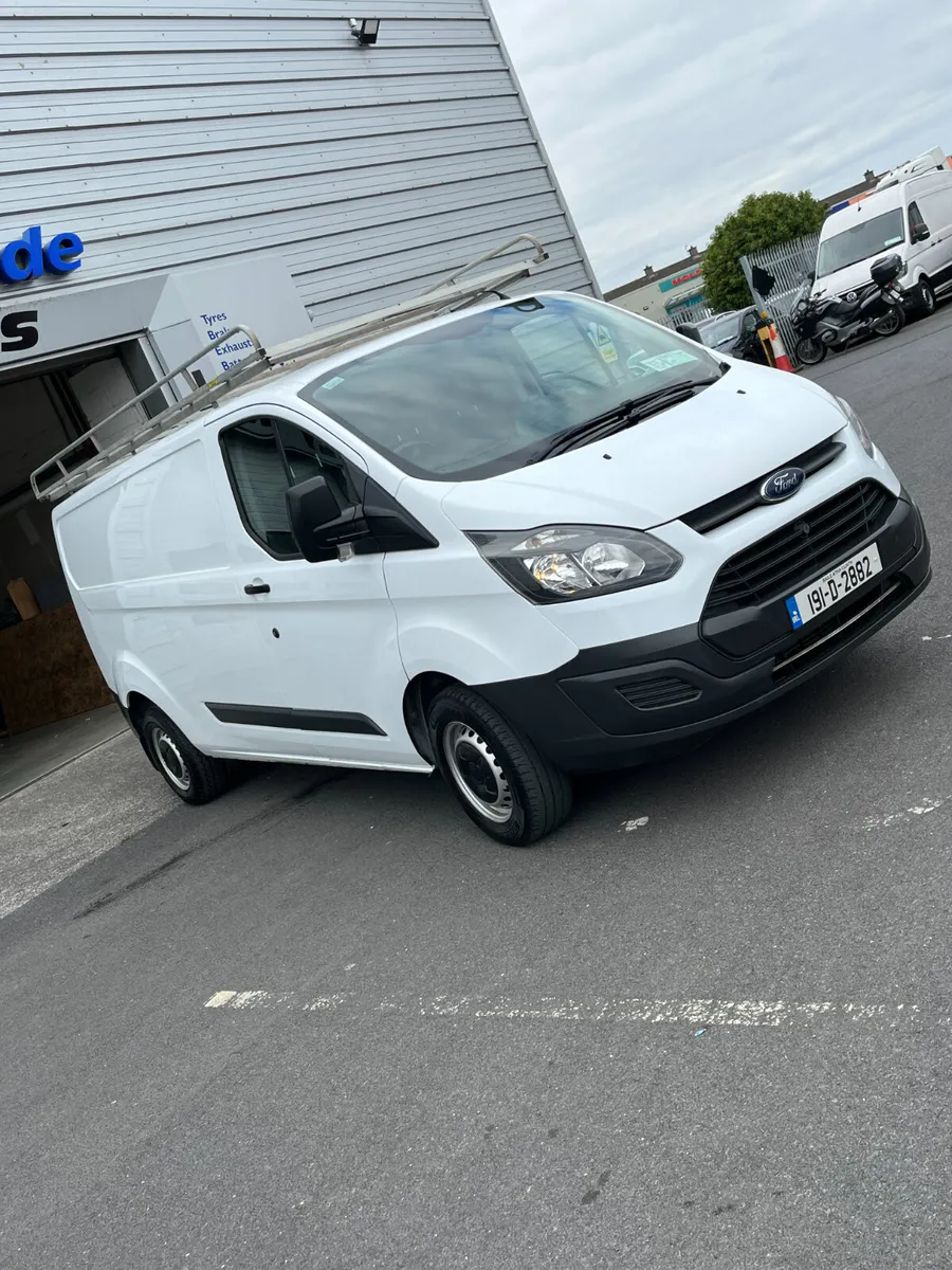 Ford Transit Custom 2019 LWB TRADE SALE - Image 3