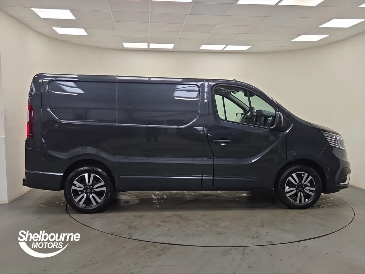 Renault Trafic Swb Diesel Extra Sport - Image 3