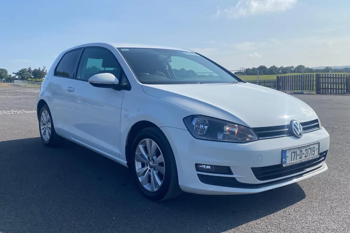 Volkswagen Golf 2017 VAN Trade Sale - Image 1