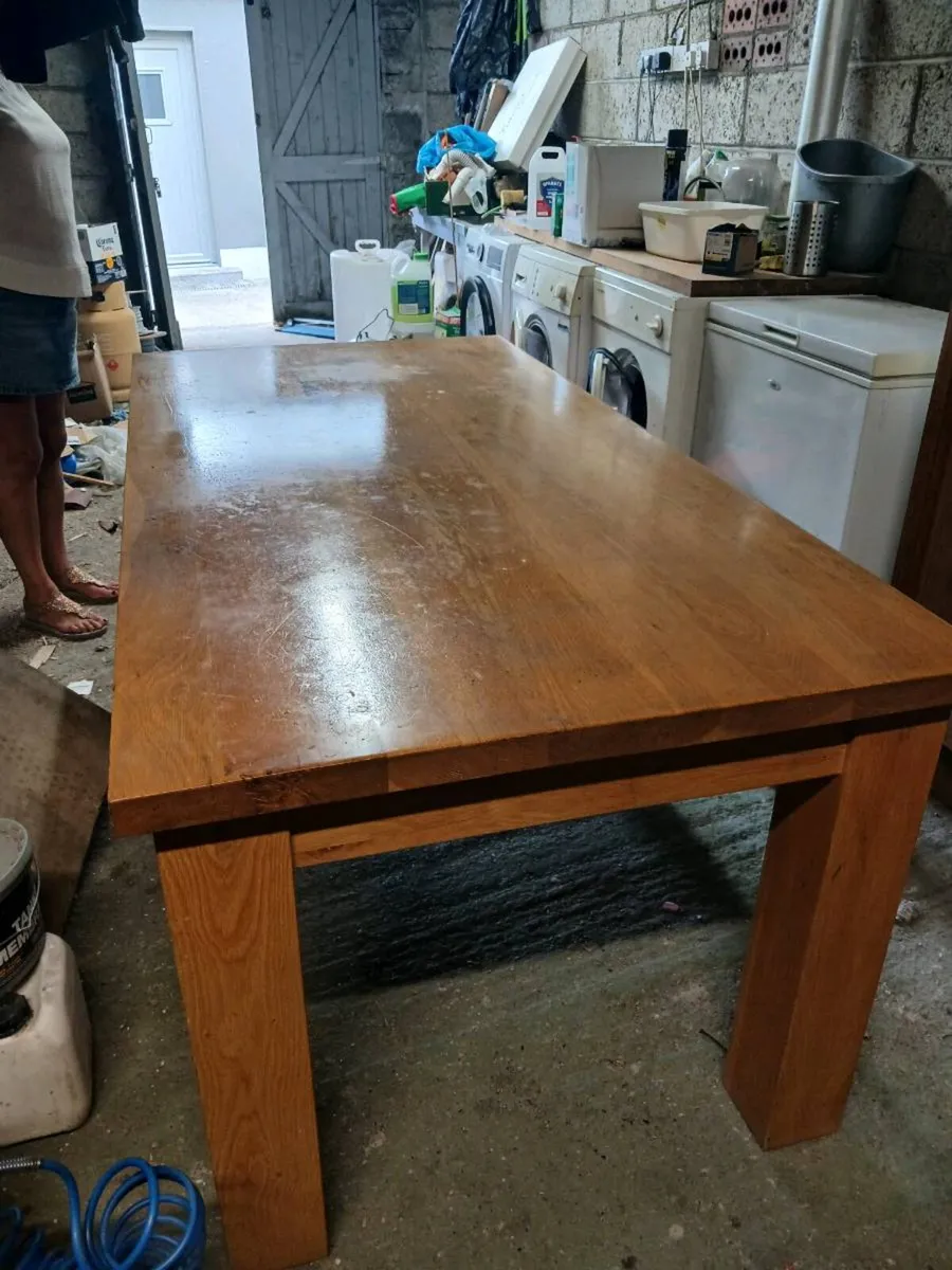Dining room table - Image 2