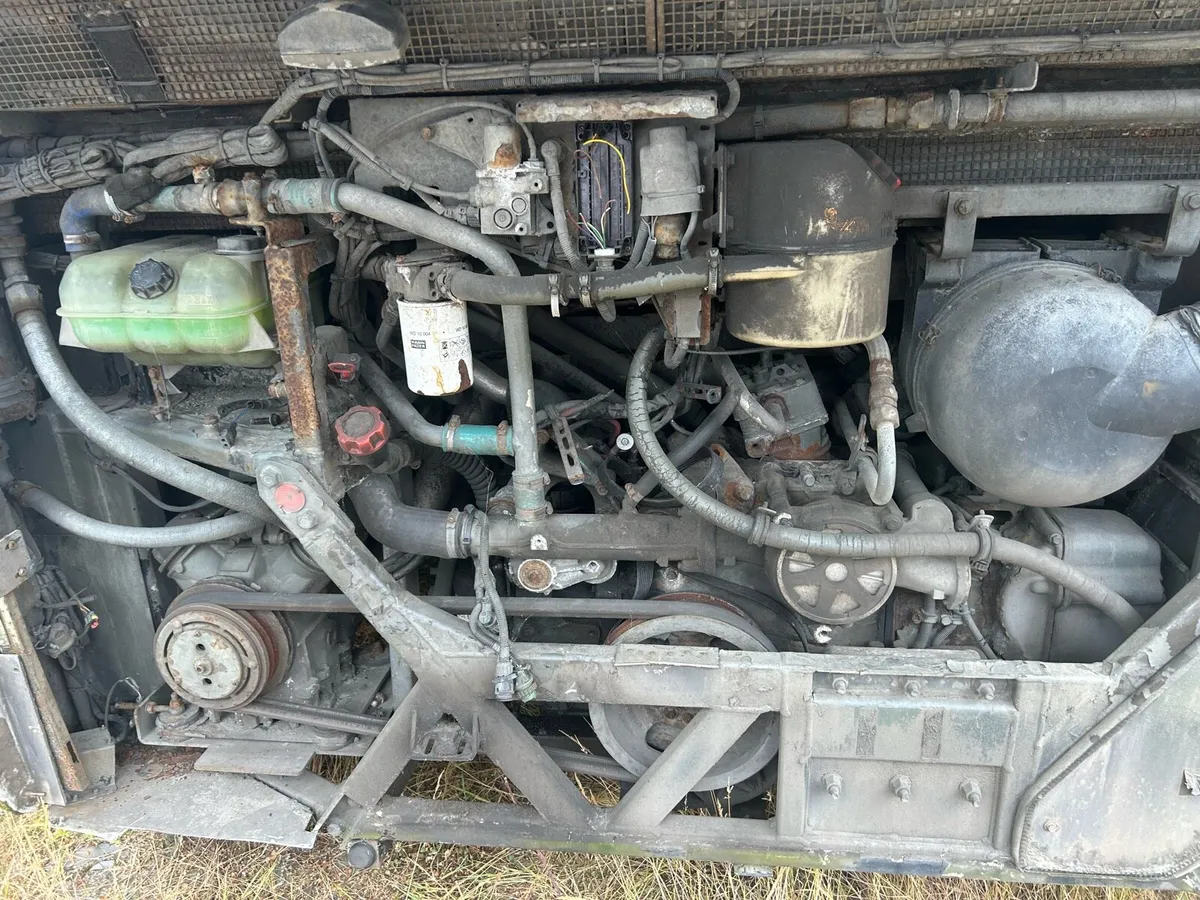 2006 VOLVO B12B ISHIFT * BREAKING * - Image 3